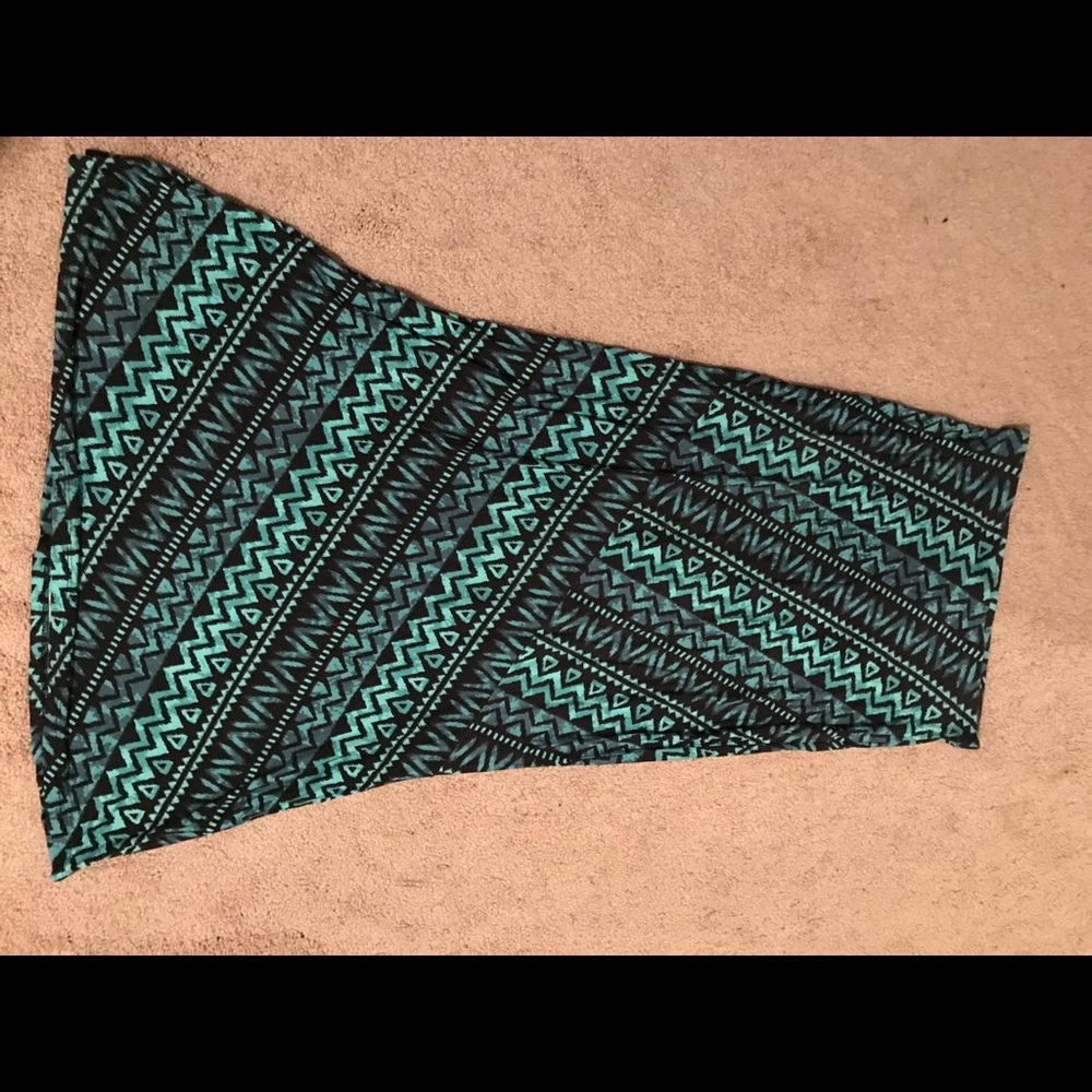 Patterned Maxi skirt